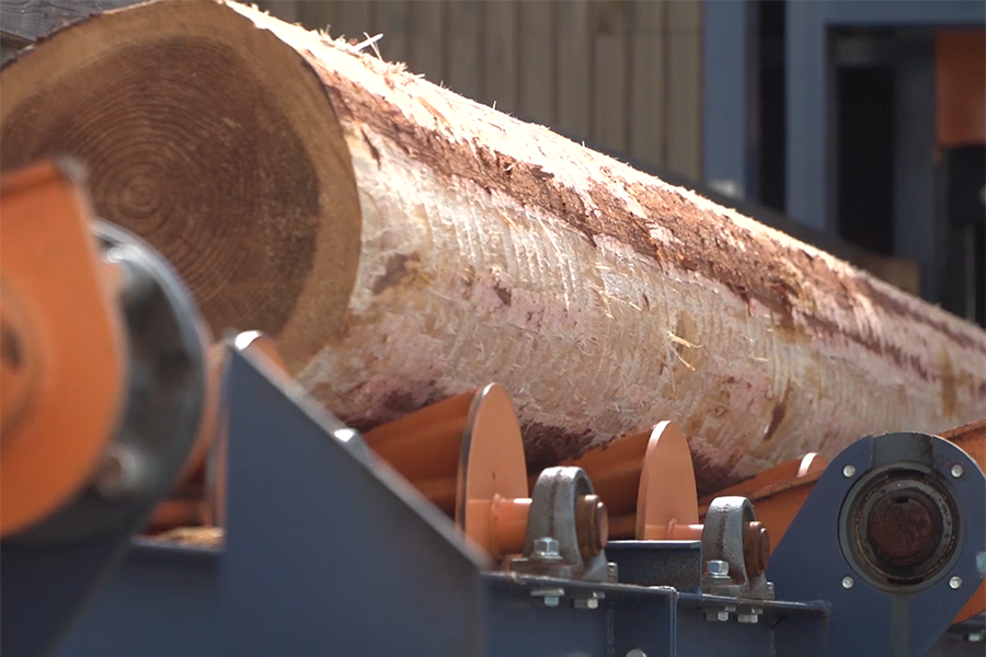 Peeling Domestic Timber